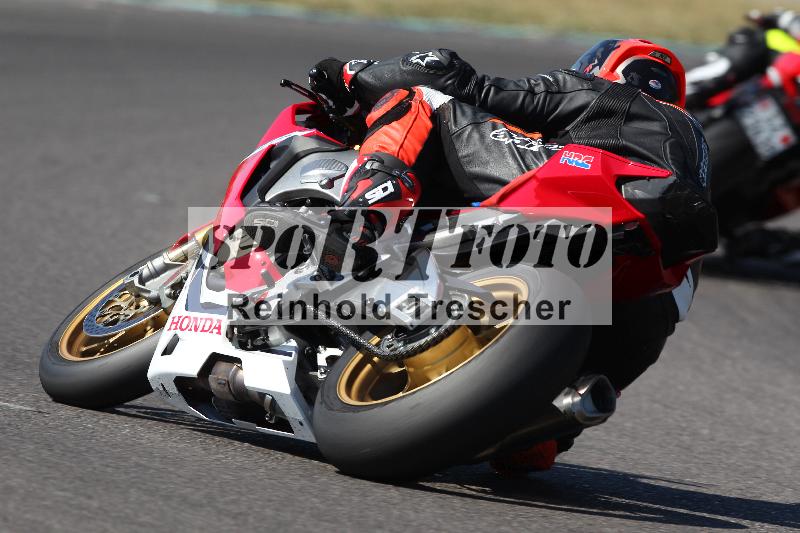 Archiv-2022/50 09.08.2022 MSS und TÖFF Track Day ADR/Gruppe rot/backside